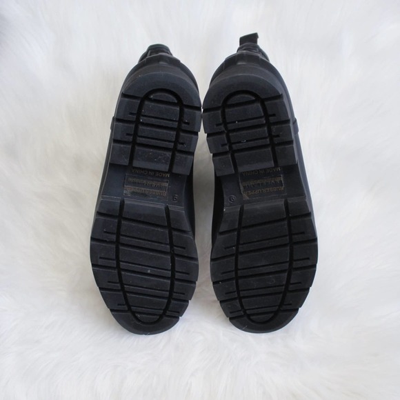 Everlane Black Rubber Rain Boot - Picture 6 of 6